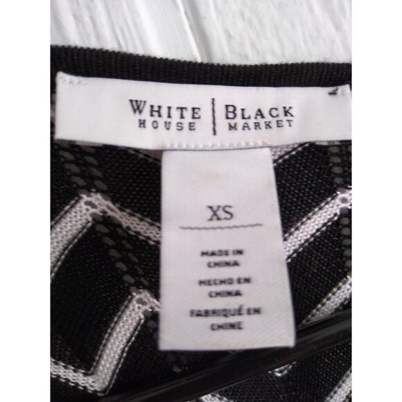 White House Black Market Women’s Chevron Knitted Long Sleeve Short Dress Sz XS - Picture 3 of 5